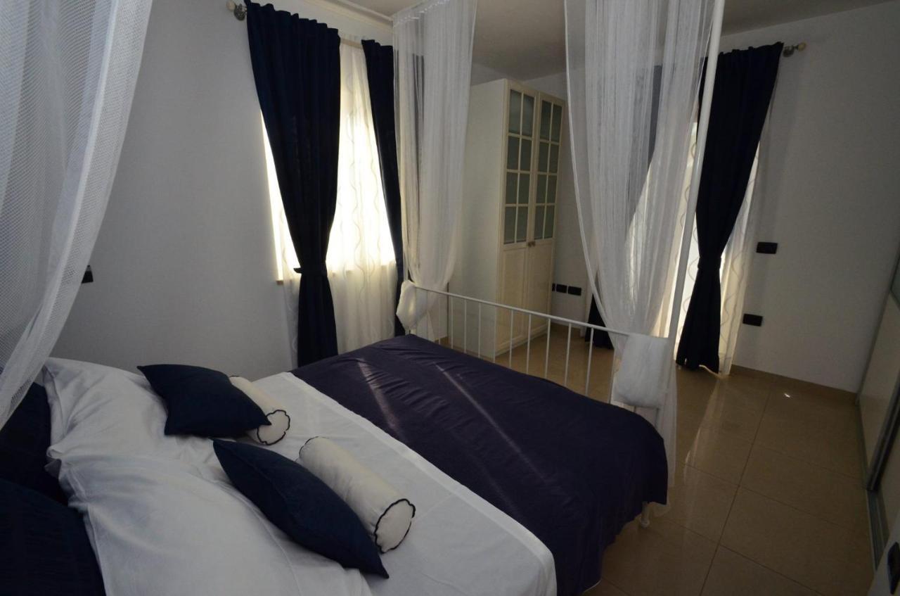 Villa Ax Umag Exterior photo